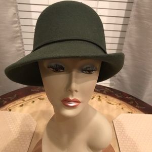 Green Wool Hat Gold Buckle Accent Hat Band